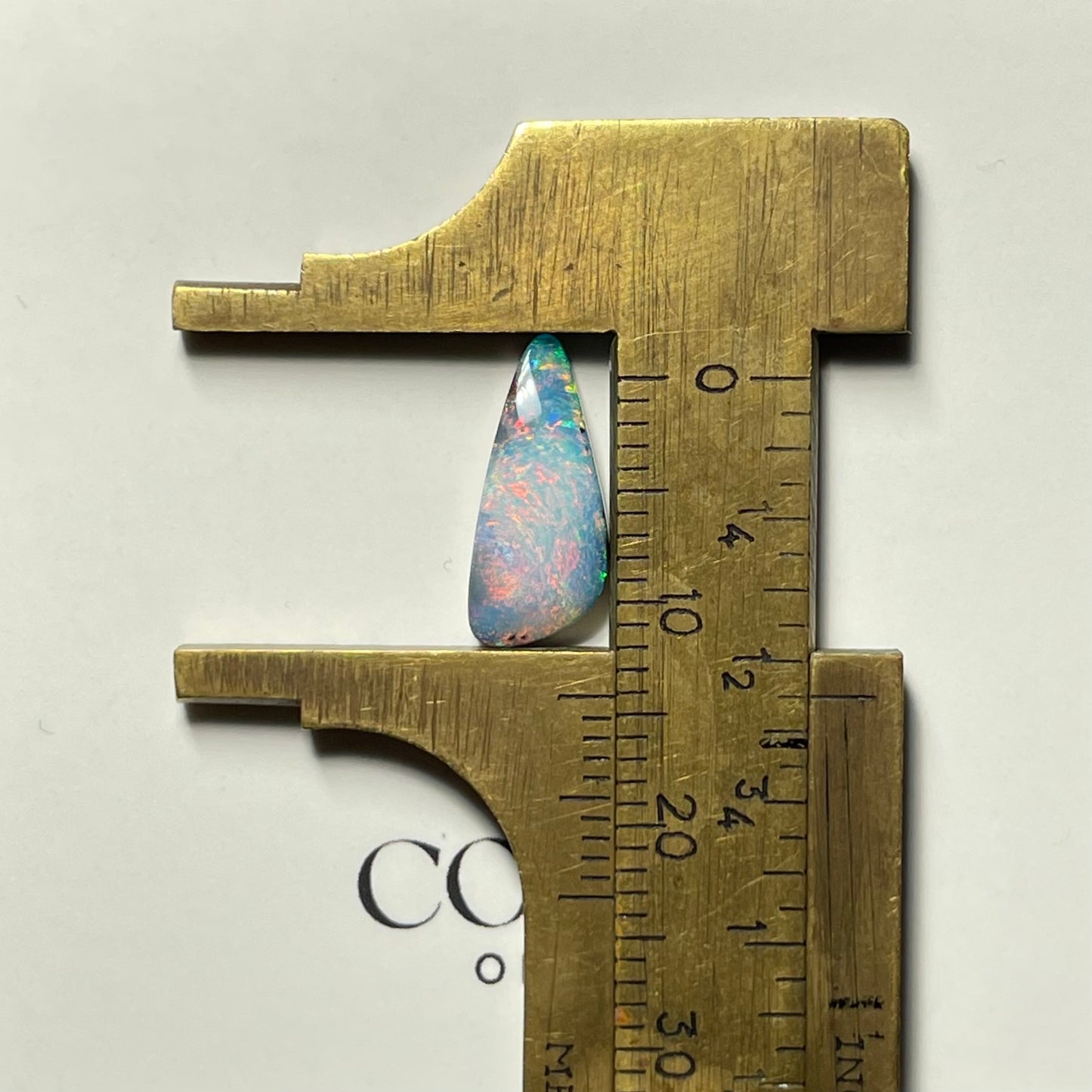 Freeform - triangle, Pink pastel boulder opal 2.5ct