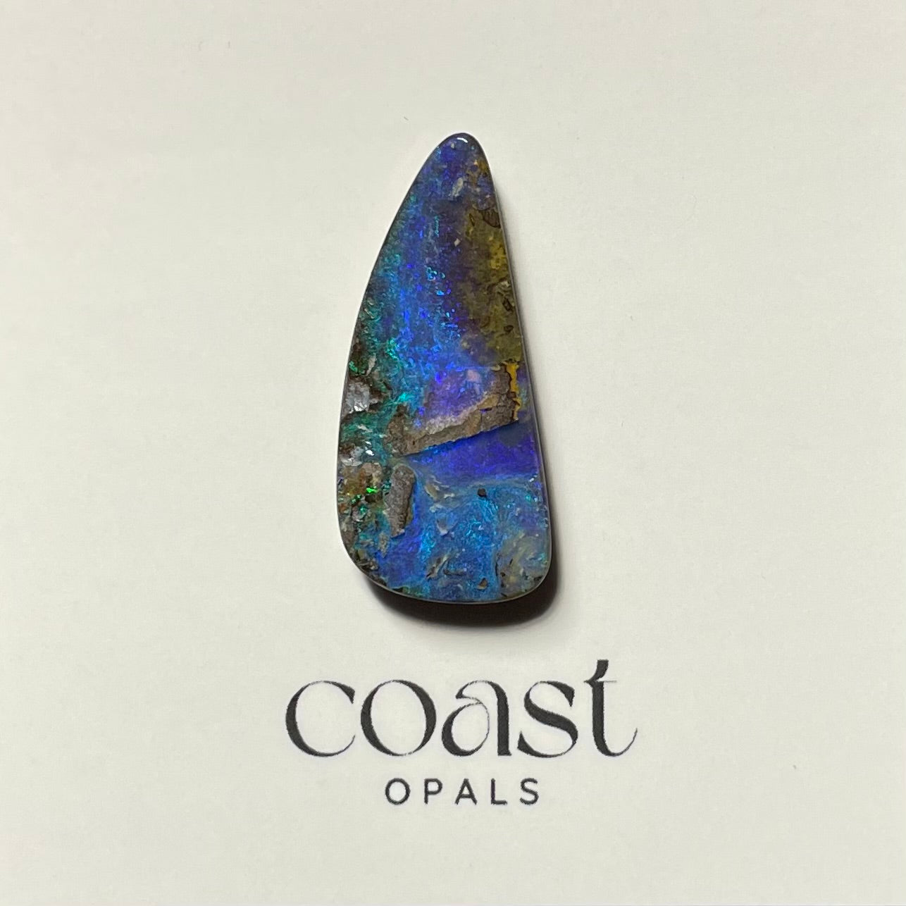Freeform - triangle blue picture boulder opal 8.9ct