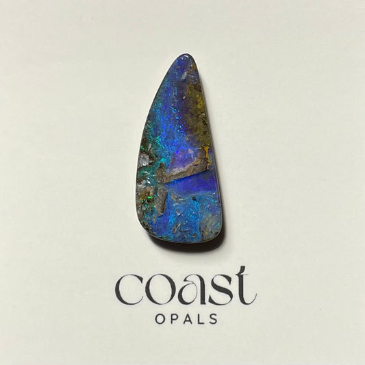 Freeform - triangle blue picture boulder opal 8.9ct