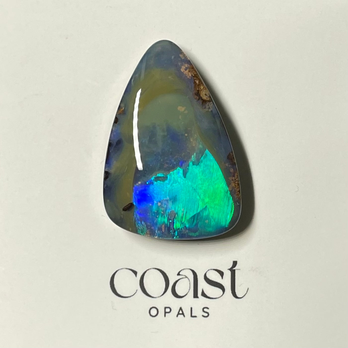 Freeform - drop, Large blue-green boulder opal 27.4ct