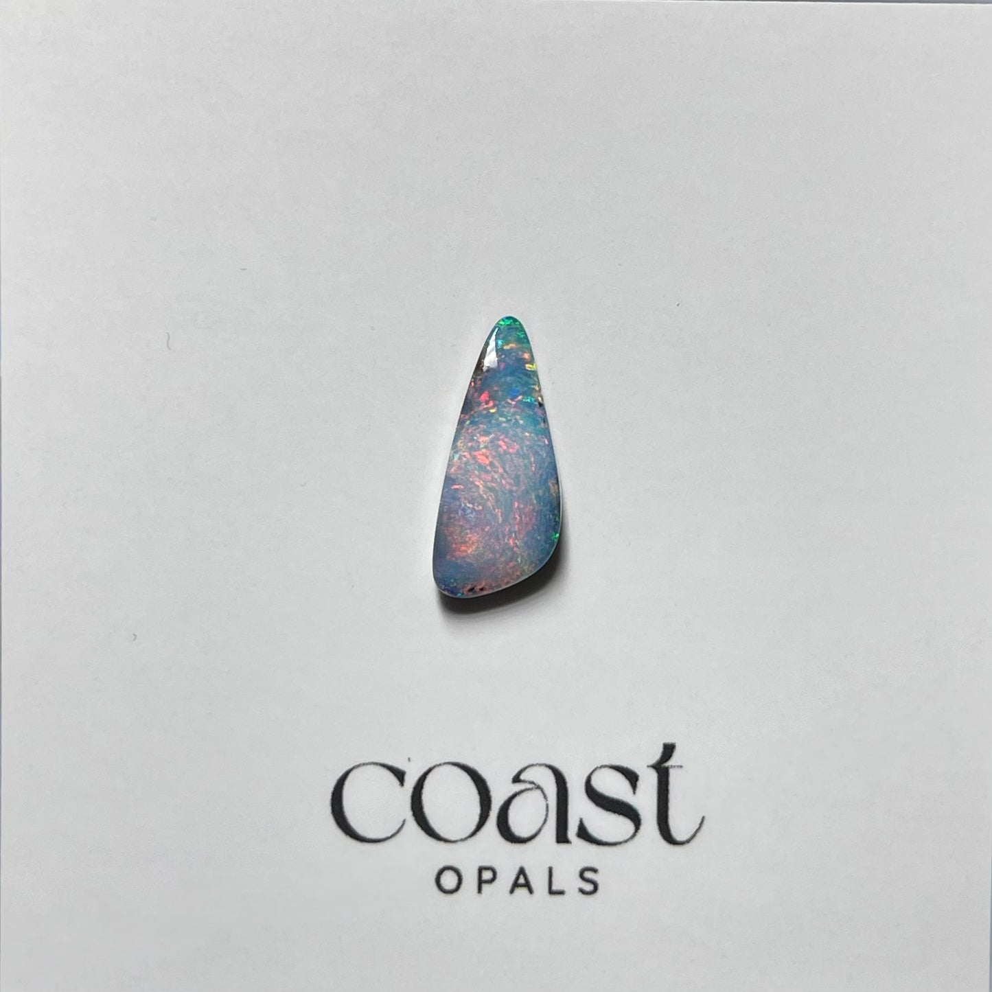 Freeform - triangle, Pink pastel boulder opal 2.5ct