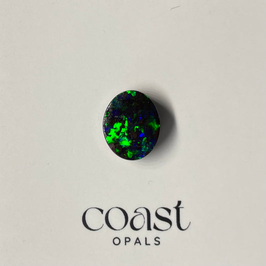 Green calibrated boulder opal 3.90ct