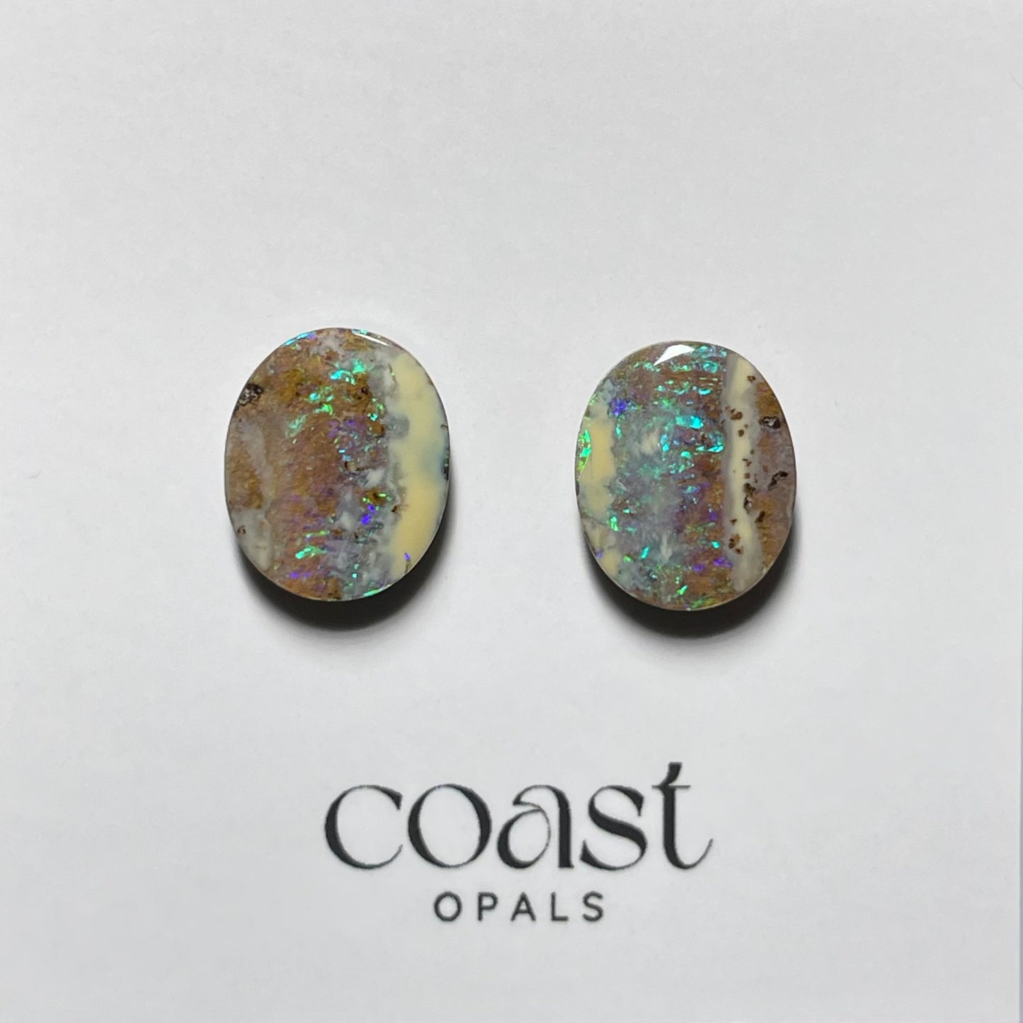 Pair - Green boulder opal pair 7.7ct
