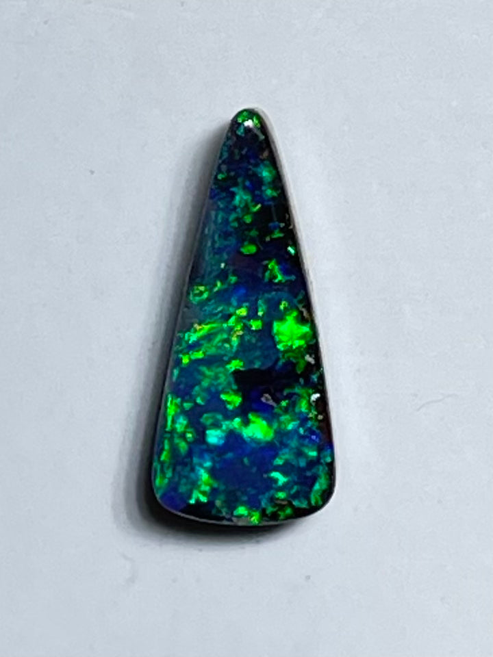 Freeform - drop, Green-Blue Boulder Opal 1.8ct