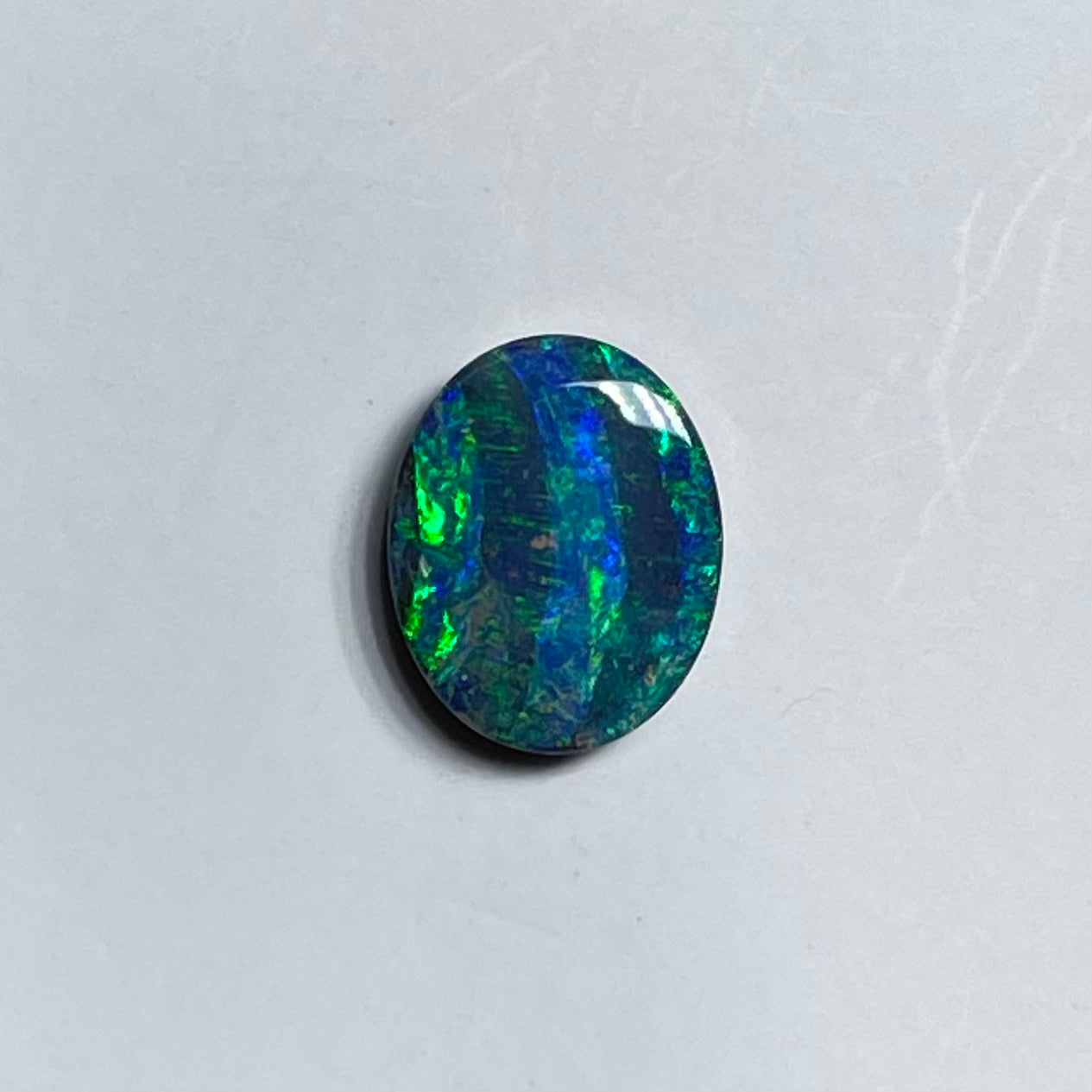 Oval - Striped 10x8mm boulder opal 2.2ct